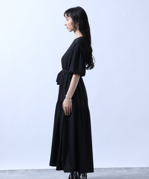 HARE（ハレ）の「ボリュームスリーブティアードワンピ-ス(HARE)（シャツワンピース・レディース・ブラック/グリーン・FREE）」の4枚目の写真