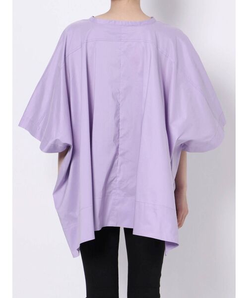 ELENDEEK（エレンディーク）の「スクエアポンチョブラウス（シャツ/ブラウス・レディース・オフホワイト/ブラック/ラベンダー・FREE）」の7枚目の写真