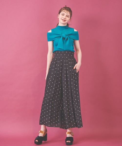 31 Sons de mode（トランテアン　ソン　ドゥ　モード）の「バックリボンドットフレアパンツ（その他パンツ・レディース・ブラック/ベージュ/ボルドー・38/36）」の4枚目の写真