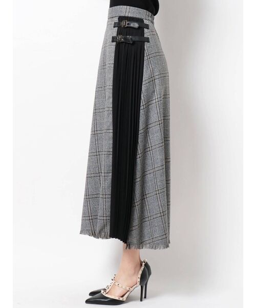 RESEXXY（リゼクシー）の「ダブルバックルレイヤードスカート（スカート・レディース・ブラック/ブラウン・FREE）」の17枚目の写真