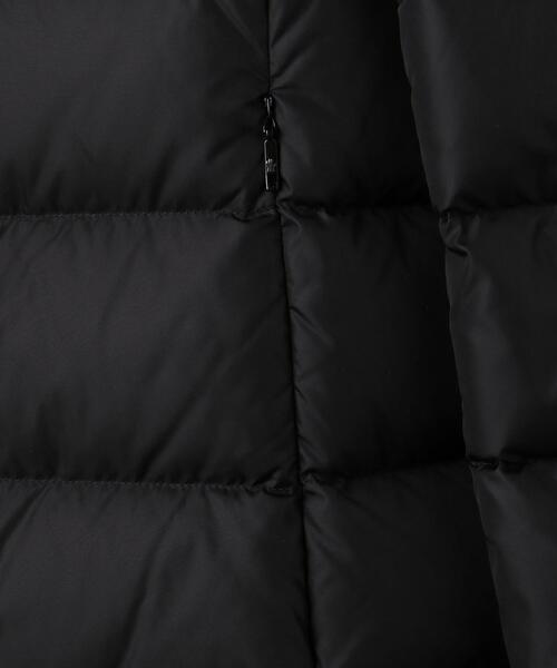 MONCLER(モンクレール)の「<MONCLER (モンクレール)>GIE ダウンコート ■■■(ダウンジャケット/コート・レディース・ブラック/ダークグリーン・1/0/2)」の16枚目の写真