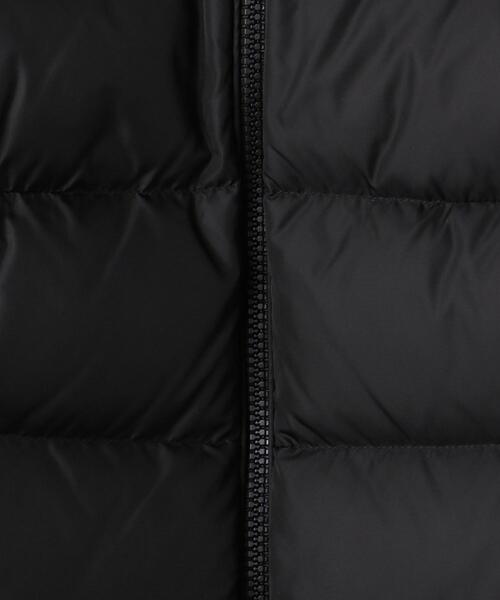 MONCLER(モンクレール)の「<MONCLER (モンクレール)>GIE ダウンコート ■■■(ダウンジャケット/コート・レディース・ブラック/ダークグリーン・1/0/2)」の18枚目の写真