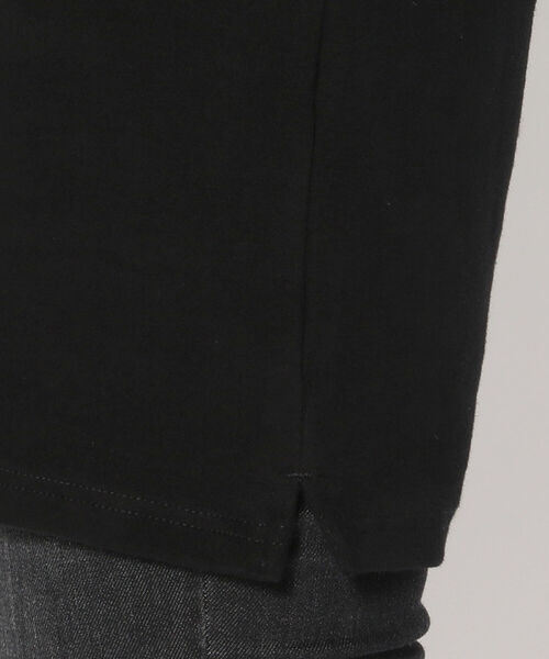 AVIREX（アヴィレックス）の「カモコンビ ポケットティーシャツ/ L-L/S CAMO COMBI POCKET T-SHIRT（Tシャツ/カットソー・レディース・ブラック/オレンジ/オフホワイト・MEDIUM/LARGE/SMALL）」の8枚目の写真