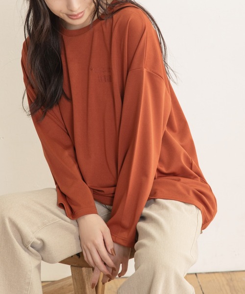 Mysa&Liina(ミーサリーナ)の「立体ロゴロンTシャツ(Tシャツ/カットソー・レディース・ブラック/オフホワイト/ダークオレンジ・M)」の1枚目の写真