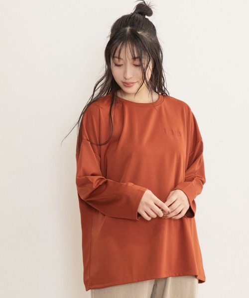 Mysa&Liina(ミーサリーナ)の「立体ロゴロンTシャツ(Tシャツ/カットソー・レディース・ブラック/オフホワイト/ダークオレンジ・M)」の9枚目の写真