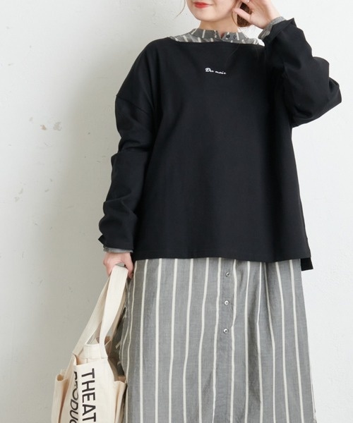 PUAL CE CIN（ピュアルセシン）の「【Du noir】防油加工ロゴ刺繍プルオーバー（Tシャツ/カットソー・レディース・ブラック/グレー/その他1/その他2・FREE）」の2枚目の写真