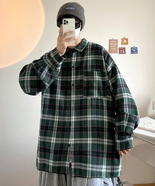 MGV（エムジーヴィー）の「胸ポケットチェックオーバーサイズシャツ（シャツ/ブラウス・メンズ・パープル/ブラウン/グリーン・MEDIUM/LARGE/X-LARGE）」の3枚目の写真