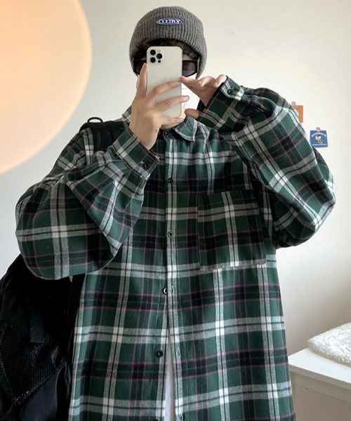 MGV（エムジーヴィー）の「胸ポケットチェックオーバーサイズシャツ（シャツ/ブラウス・メンズ・パープル/ブラウン/グリーン・MEDIUM/LARGE/X-LARGE）」の10枚目の写真