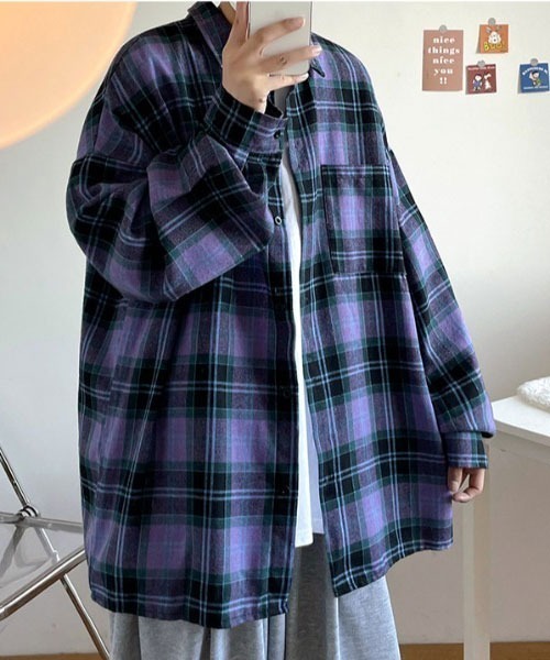 MGV（エムジーヴィー）の「胸ポケットチェックオーバーサイズシャツ（シャツ/ブラウス・メンズ・パープル/ブラウン/グリーン・MEDIUM/LARGE/X-LARGE）」の5枚目の写真