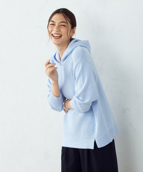 COMME CA ISM（コムサイズム）の「【WEB/一部店舗限定カラー：グレー、サックス】 ニットパーカ（ニット/セーター・レディース・オレンジ/チャコール/ラベンダー/ベージュ/グレー/サックスブルー・LARGE/MEDIUM）」の21枚目の写真