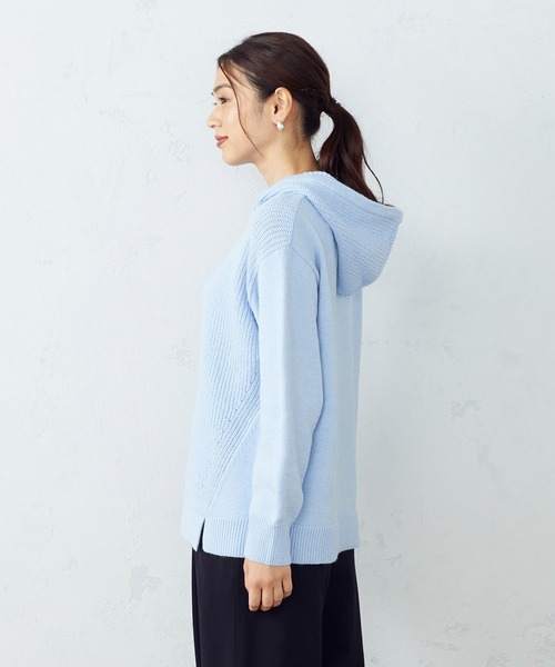 COMME CA ISM（コムサイズム）の「【WEB/一部店舗限定カラー：グレー、サックス】 ニットパーカ（ニット/セーター・レディース・オレンジ/チャコール/ラベンダー/ベージュ/グレー/サックスブルー・LARGE/MEDIUM）」の16枚目の写真