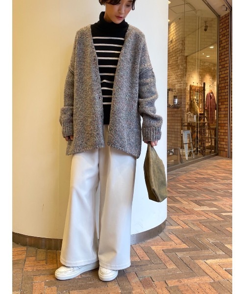 BEARDSLEY（ビアズリー）の「ボーダーハイネックニット（ニット/セーター・レディース・ブラック/ホワイト・FREE）」の21枚目の写真