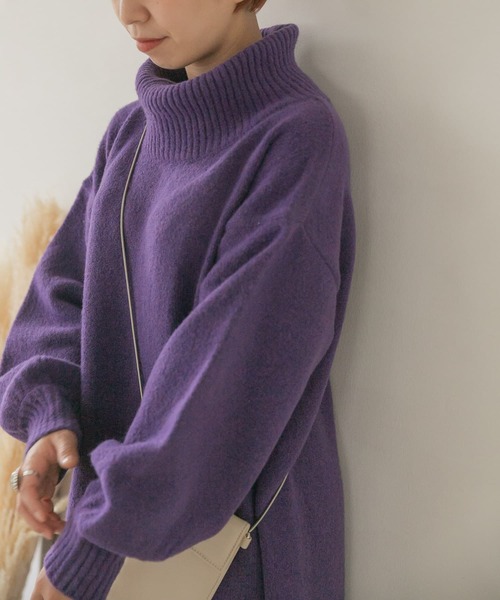 ITEMS URBANRESEARCH（アイテムズ アーバンリサーチ）の「タートルネックニットワンピース（ワンピース・レディース・ブラウン/パープル/ベージュ/チャコールグレー・FREE）」の20枚目の写真