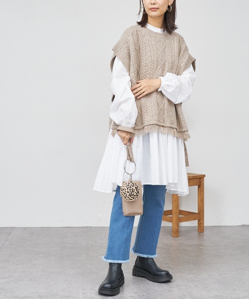 BONbazaar（ボンバザール）の「《おススメ》リングショルダーバッグ（ショルダーバッグ・レディース・ブラック/モカ/サックスブルー/オレンジ/アイボリー/グレイッシュベージュ・FREE）」の8枚目の写真