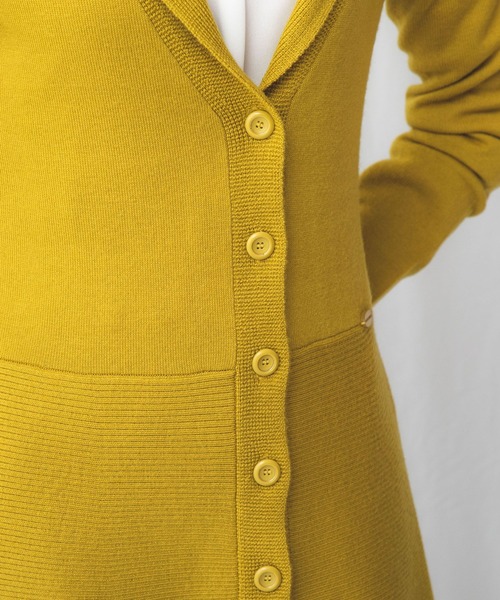NARACAMICIE（ナラカミーチェ）の「ペプラムカーディガン（カーディガン/ボレロ・レディース・ブラック/イエロー/ブルー・LARGE/MEDIUM）」の9枚目の写真