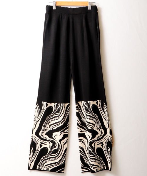EACH.（イーチ）の「【EACH】MABLE PATTERN PANTS　マーブル柄パンツ（その他パンツ・レディース・ベージュ/ブラック・FREE）」の3枚目の写真