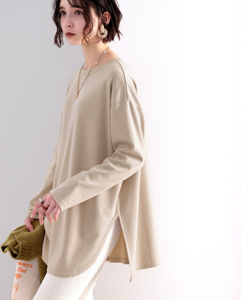 classicalelf(クラシカルエルフ)の「大人のシンプル。柔らかサイドスリットロングTee(Tシャツ/カットソー・レディース・グレイッシュベージュ/ブラック/ライトグレー/ホワイト・MEDIUM/LARGE/X-LARGE)」の22枚目の写真