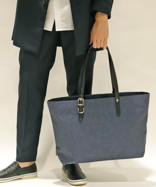 PRO-SPERITY（プロスペリティ）の「【PRO-SPERITY/プロスペリティ】別注デニムライククロス×シンセティックレザートートバッグ（トートバッグ・メンズ・グレー/ブラック/ネイビー・FREE）」の3枚目の写真