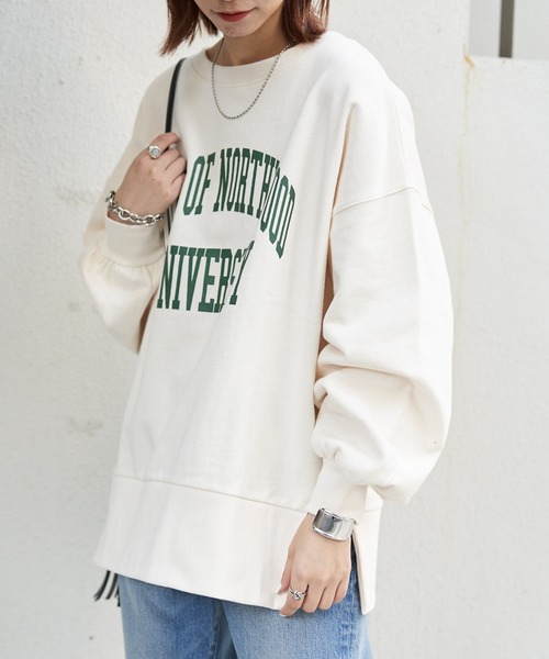 CIAOPANIC TYPY(チャオパニックティピー)の「カレッジロゴサイドスリットスウェット(スウェット・レディース・チャコールグレー/レッド/グリーン/アイボリー・ONE SIZE)」の6枚目の写真