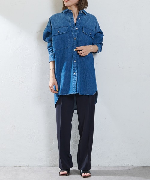 SHENERY（シーナリー）の「デニムBIGシャツ（シャツ/ブラウス・レディース・ブルー・FREE）」の8枚目の写真