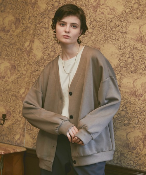 ln fortis（ロンフォルティス）の「ln fortis - ルーズフィットバルーンカーディガン（カーディガン/ボレロ・メンズ・チャコールグレー/ブラウン/グレイッシュブルー・SMALL/MEDIUM）」の2枚目の写真