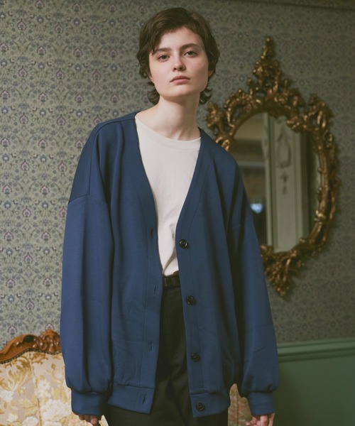 ln fortis（ロンフォルティス）の「ln fortis - ルーズフィットバルーンカーディガン（カーディガン/ボレロ・メンズ・チャコールグレー/ブラウン/グレイッシュブルー・SMALL/MEDIUM）」の3枚目の写真