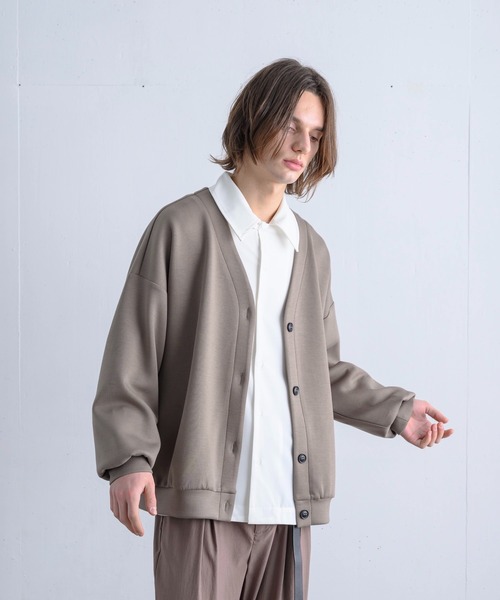 ln fortis（ロンフォルティス）の「ln fortis - ルーズフィットバルーンカーディガン（カーディガン/ボレロ・メンズ・チャコールグレー/ブラウン/グレイッシュブルー・SMALL/MEDIUM）」の8枚目の写真