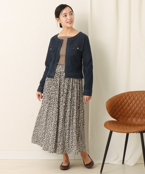 libelle more（リベル モア）の「ストレッチデニム　ノーカラージャケット（デニムジャケット・レディース・サックスブルー/インディゴブルー/ブルー・M/L）」の10枚目の写真