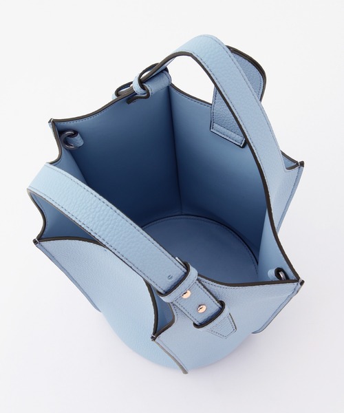 ROPE'（ロペ）の「【ポーチ付き】2WAYパネルプリーツミドルバッグ（ハンドバッグ・レディース・ホワイト/キャメル/サックスブルー/ダークブラウン/モスグリーン/ブラック/オフホワイト・FREE）」の11枚目の写真