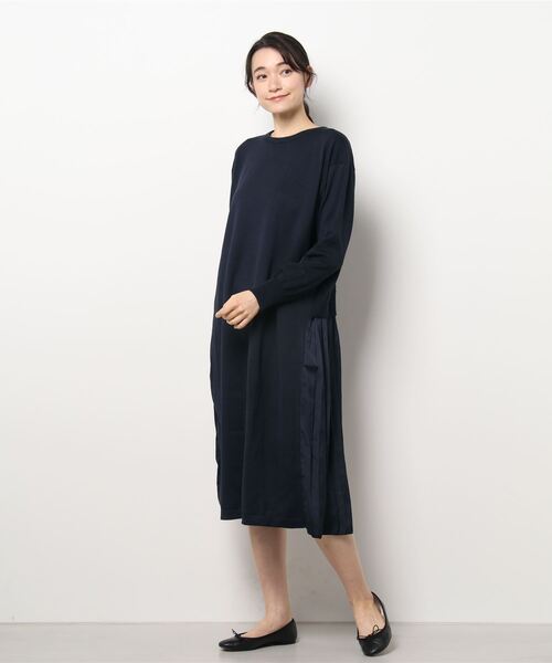 AMERICAN HOLIC（アメリカンホリック）の「バックプリーツニットワンピース（ワンピース・レディース・チャコールグレー/ネイビー・M/L）」の6枚目の写真