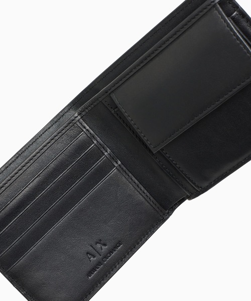 ARMANI EXCHANGE（アルマーニエクスチェンジ）の「【A|X アルマーニ エクスチェンジ】A|Xロゴ　二つ折りレザー財布（コインケース付き）（財布・メンズ・ブラック・FREE）」の2枚目の写真