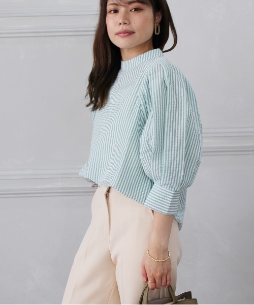 Meli rich(メリーリッチ)の「大人可愛い。ストライプボリュームスリーブブラウス(シャツ/ブラウス・レディース・チャコールグレー/ベージュ/ブルー/グリーン・MEDIUM)」の3枚目の写真