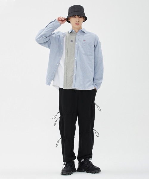 ROMANTIC CROWN(ロマンティッククラウン)の「【ROMANTIC CROWN】DOUBLE BUTTON OXFORD SHIRT / ロマンティッククラウン ダブル ボタン オックスフォード シャツ(シャツ/ブラウス・メンズ・ホワイト/ブルー・MEDIUM/SMALL/LARGE)」の20枚目の写真