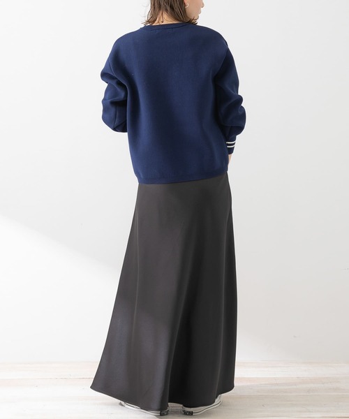 URBAN RESEARCH Sonny Label（アーバンリサーチサニーレーベル）の「バイアスマーメイドサテンスカート（スカート・レディース・グリーン/グレー/ブラック・FREE）」の15枚目の写真