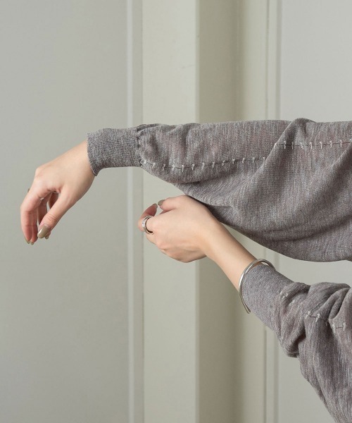 Amiur(エミレ)の「stitch sheer pullover(Tシャツ/カットソー・レディース・グレー/ミント/ラベンダー・FREE)」の13枚目の写真