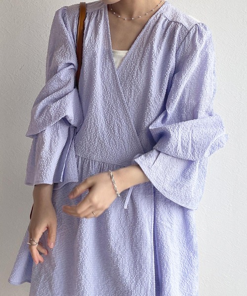 w closet(ダブルクローゼット)の「スリットキャンディースリーブチュニックはおり(シャツ/ブラウス・レディース・キナリ/ブルー/グリーン・FREE)」の19枚目の写真