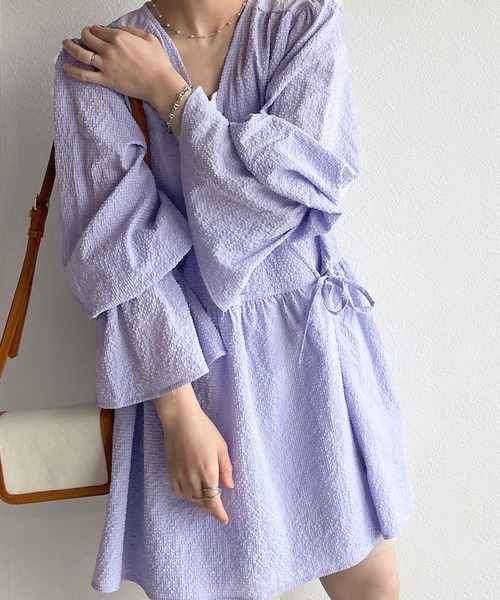 w closet(ダブルクローゼット)の「スリットキャンディースリーブチュニックはおり(シャツ/ブラウス・レディース・キナリ/ブルー/グリーン・FREE)」の21枚目の写真