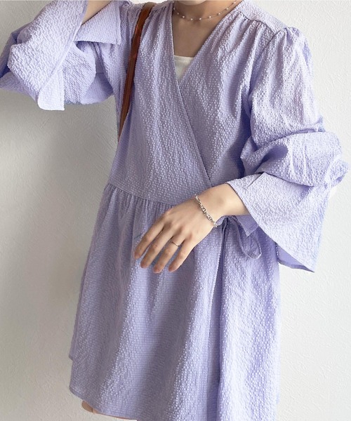 w closet(ダブルクローゼット)の「スリットキャンディースリーブチュニックはおり(シャツ/ブラウス・レディース・キナリ/ブルー/グリーン・FREE)」の22枚目の写真