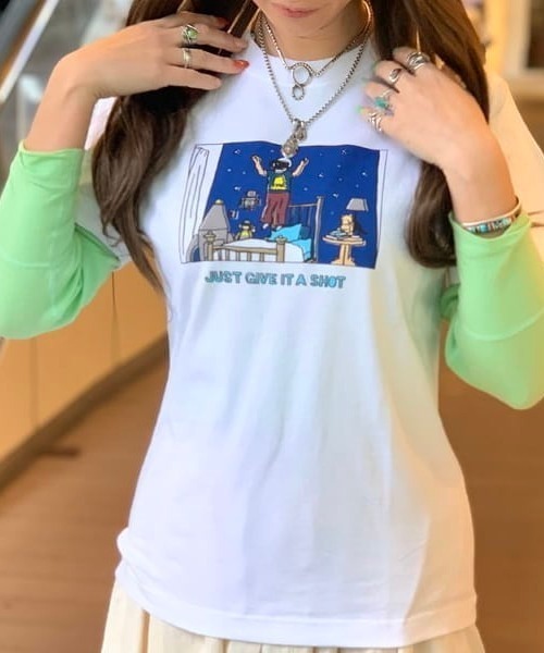 Ray BEAMS（レイビームス）の「NAIJEL GRAPH × Ray BEAMS / 別注 FlyToSpace Tシャツ（Tシャツ/カットソー・レディース・ホワイト・ONE SIZE）」の14枚目の写真