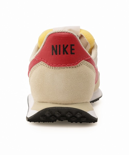 NIKE（ナイキ）の「【NIKE】Nike Waffle Trainer 2（スニーカー・レディース・ベージュ・23/24/25）」の7枚目の写真