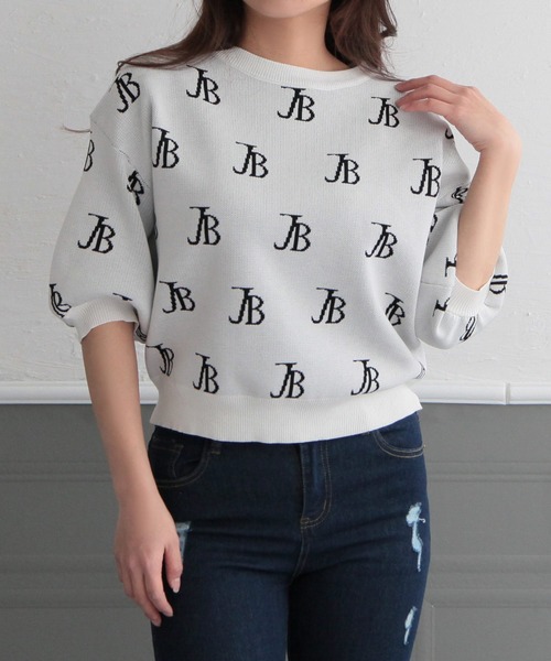 Julia Boutique(ジュリアブティック)の「JBロゴ柄五分袖ニットトップス/22151(ニット/セーター・レディース・ブラック/ホワイト/ベージュ/ピンク・ONE)」の8枚目の写真