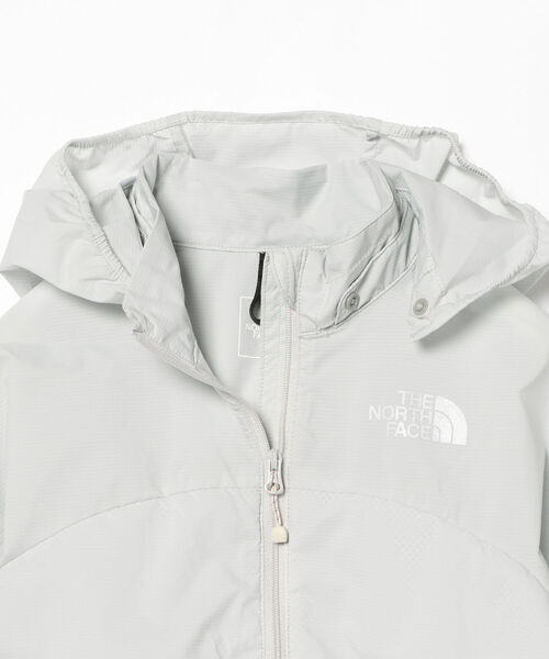 THE NORTH FACE(ザノースフェイス)の「THE NORTH FACE / スワローテイル ジャケット 22(100~150cm)(ブルゾン・キッズ・ブラック/ライトグレー/グリーン系その他2・140/110/150/120/130/100)」の5枚目の写真