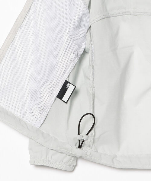 THE NORTH FACE(ザノースフェイス)の「THE NORTH FACE / スワローテイル ジャケット 22(100~150cm)(ブルゾン・キッズ・ブラック/ライトグレー/グリーン系その他2・140/110/150/120/130/100)」の8枚目の写真