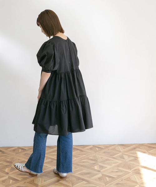 UR Lab.(アーバンリサーチラボ)の「2WAYティアードミニワンピース(ワンピース・レディース・ブラック/ブラウン/オフホワイト・FREE)」の15枚目の写真