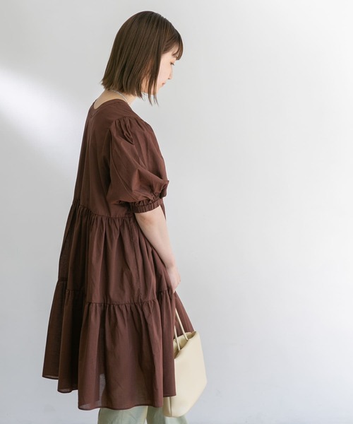 UR Lab.(アーバンリサーチラボ)の「2WAYティアードミニワンピース(ワンピース・レディース・ブラック/ブラウン/オフホワイト・FREE)」の19枚目の写真