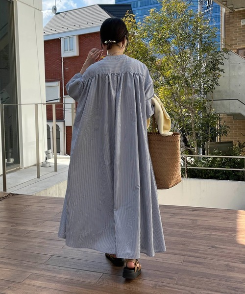 DISCOAT(ディスコート)の「【WEB限定】ストライプギャザーワンピース(シャツワンピース・レディース・ネイビー/グリーン/ブルー系その他/レッド・FREE)」の19枚目の写真