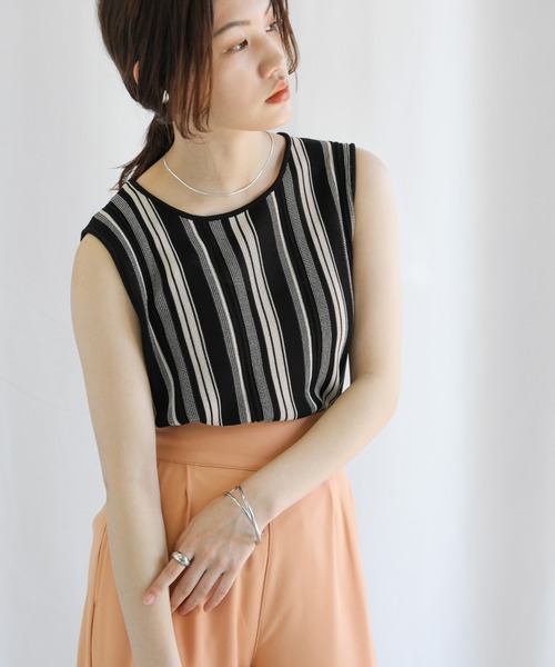 select MOCA（セレクトモカ）の「クルーネックマルチストライプサマーニットタンクトップ（タンクトップ・レディース・ブラック/グリーン/ライトベージュ・FREE）」の22枚目の写真