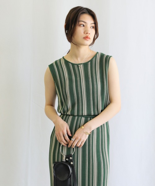 select MOCA（セレクトモカ）の「クルーネックマルチストライプサマーニットタンクトップ（タンクトップ・レディース・ブラック/グリーン/ライトベージュ・FREE）」の12枚目の写真