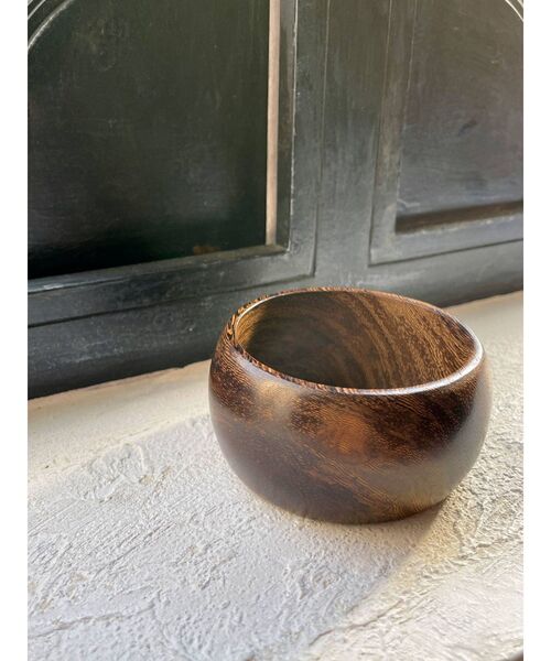 Ungrid（アングリッド）の「ウッドワイドバングル（ブレスレット・レディース・ブラウン/キャメル・FREE）」の8枚目の写真