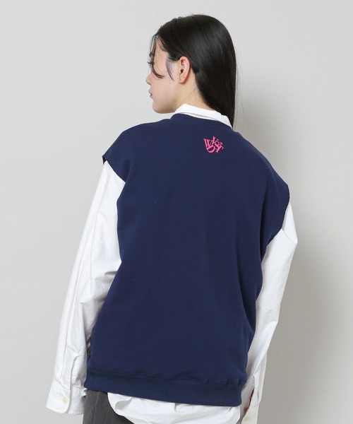 WONDER VISITOR（ワンダービジター）の「WONDER VISITOR／Classicノースリーブプルオーバー 2276912（ベスト・レディース・ライトグレー/ネイビー・FREE）」の6枚目の写真